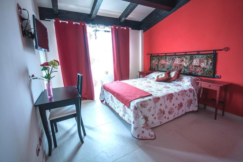 B&B I Fiori Del Mare Agropoli Habitación foto